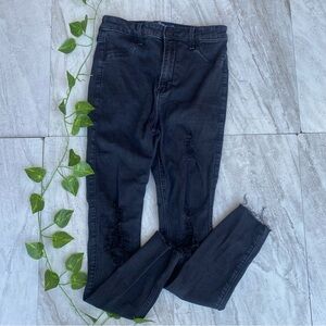 Hollister Co Ultra High Rise Jean Legging Distressed Skinny Jegging Denim Ripped